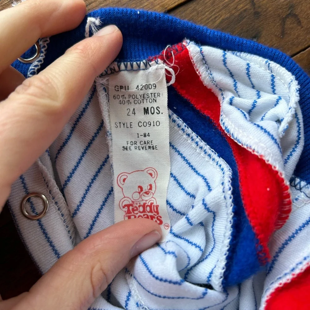 Vintage Baseball themed onsie, 24 months - Picture 5 of 5